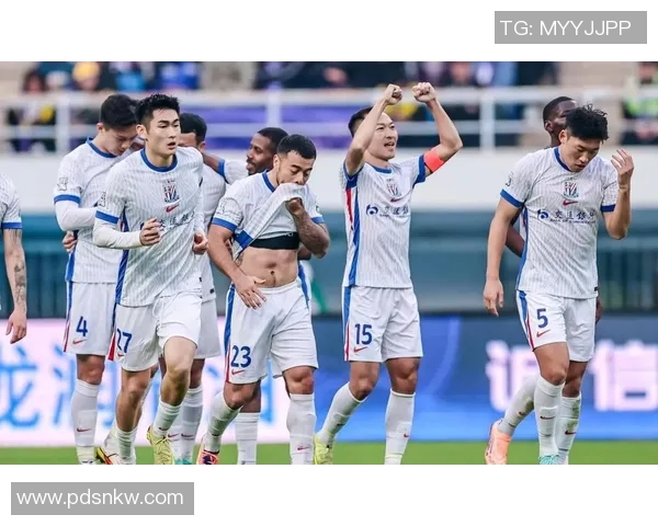 组成冠军拼图！申花引入巴西射手拉唐，助力冲击中超桂冠